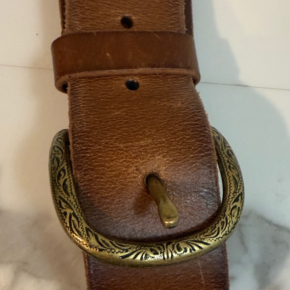 Frye Tan Leather Belt with Ornate Gold Buckle